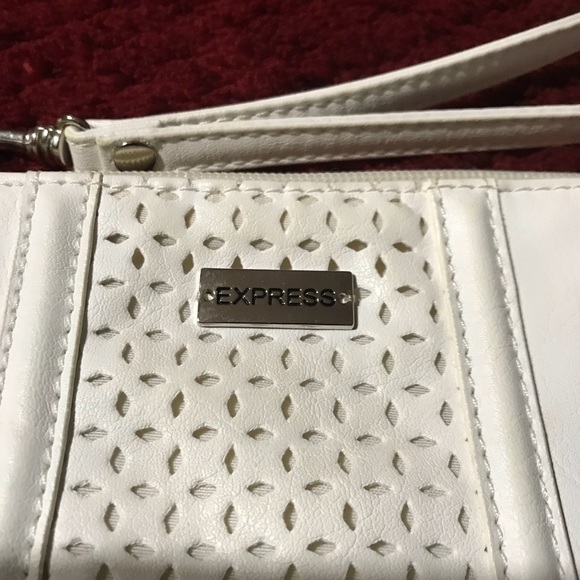 Express wristlet white vegan leather - Picture 3 of 4